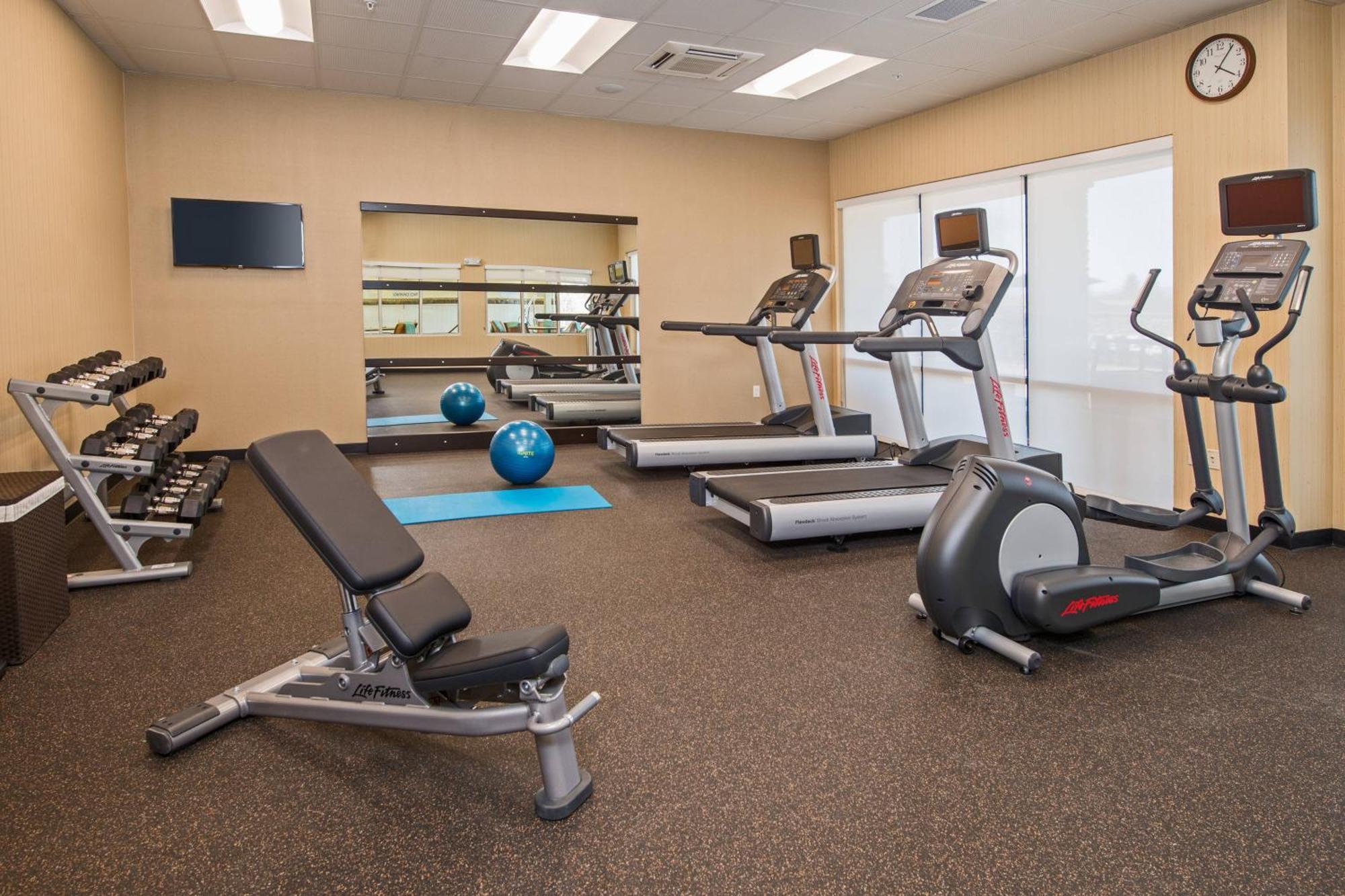 Hotel Courtyard By Marriott 3*