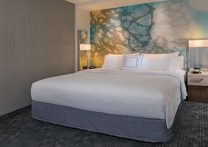Courtyard By Marriott
